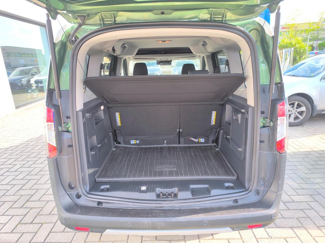 Ford Tourneo Courier 1.0 EcoBoost Powershift Active