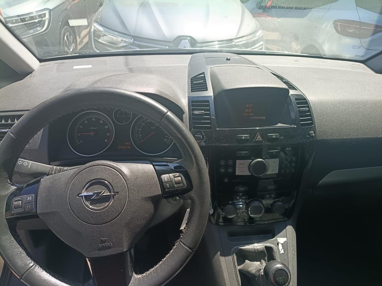 Opel Zafira 1.6 16V ecoM 94CV Cosmo 7 POSTI METANO