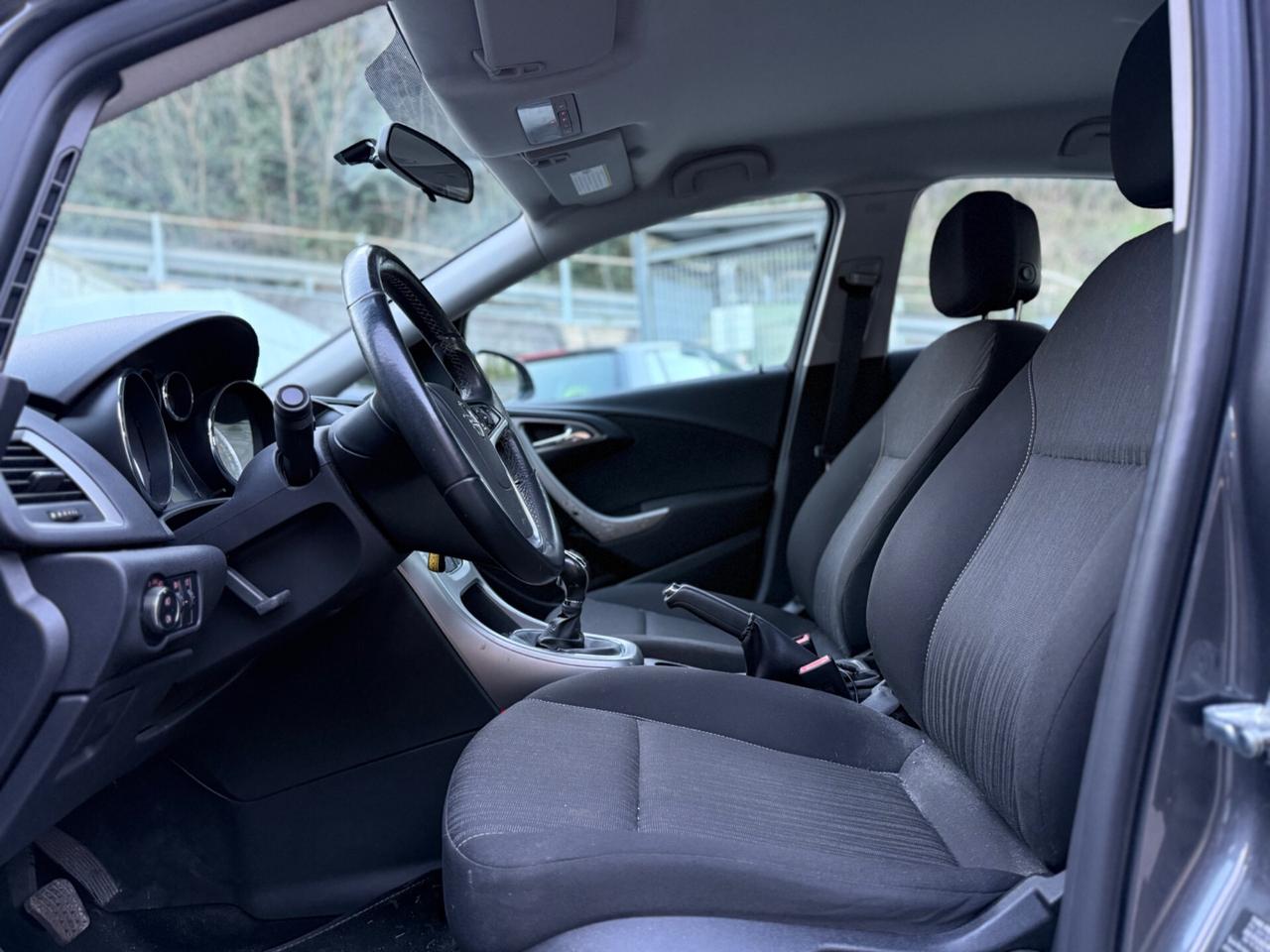 Opel Astra 1.7 CDTI 110CV 5 porte pronta consegna