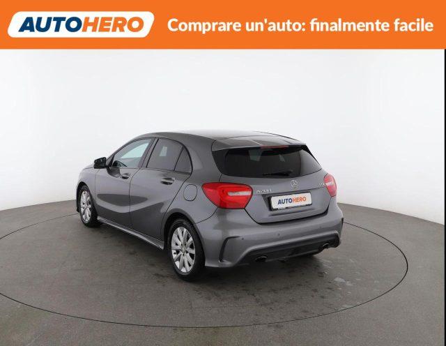 MERCEDES-BENZ A 200 CDI Premium