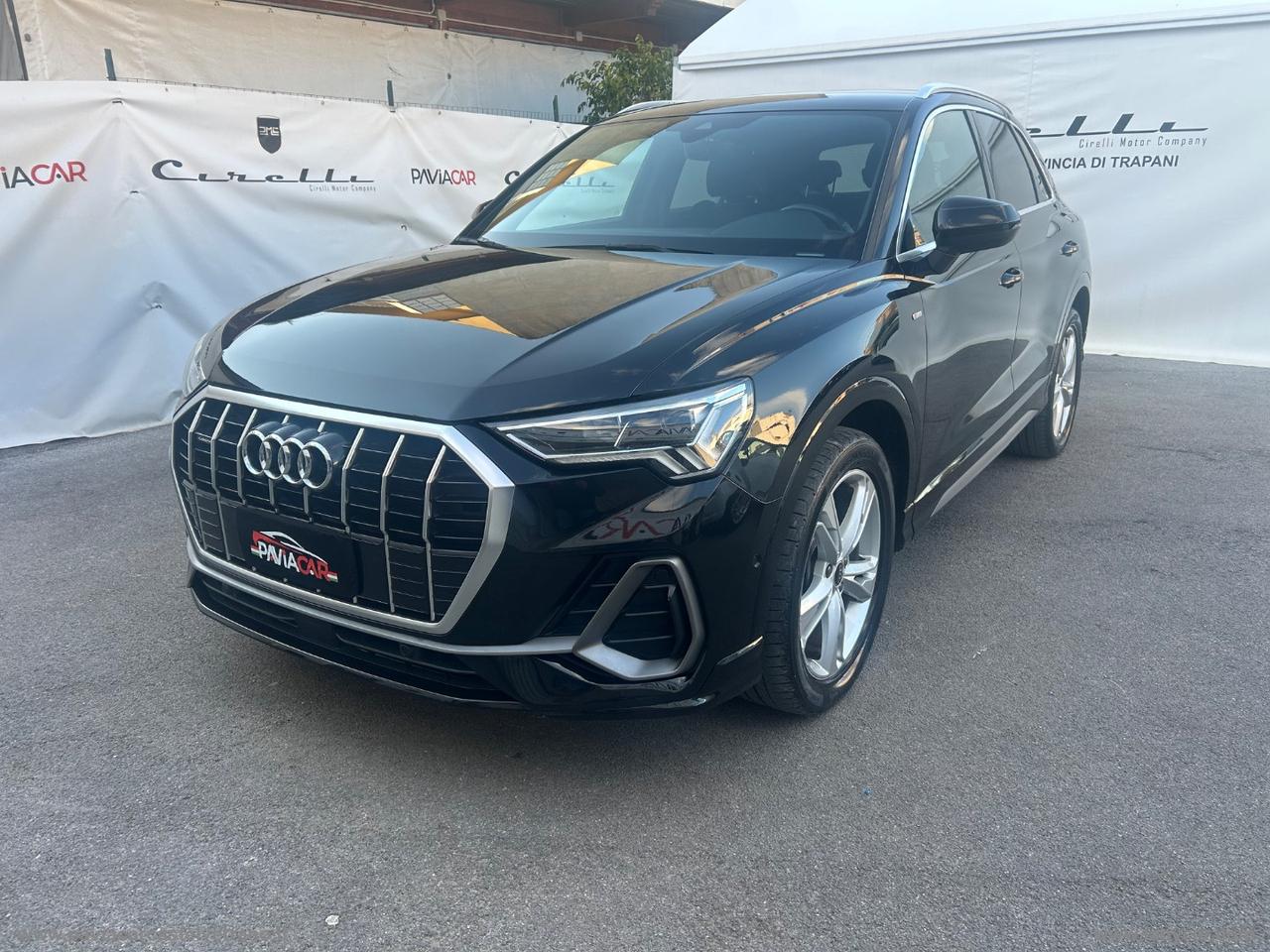 AUDI Q3 40 TDI quattro S tr. S line edition