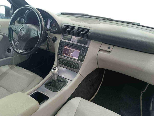 MERCEDES-BENZ CLC 220 CDI Sport