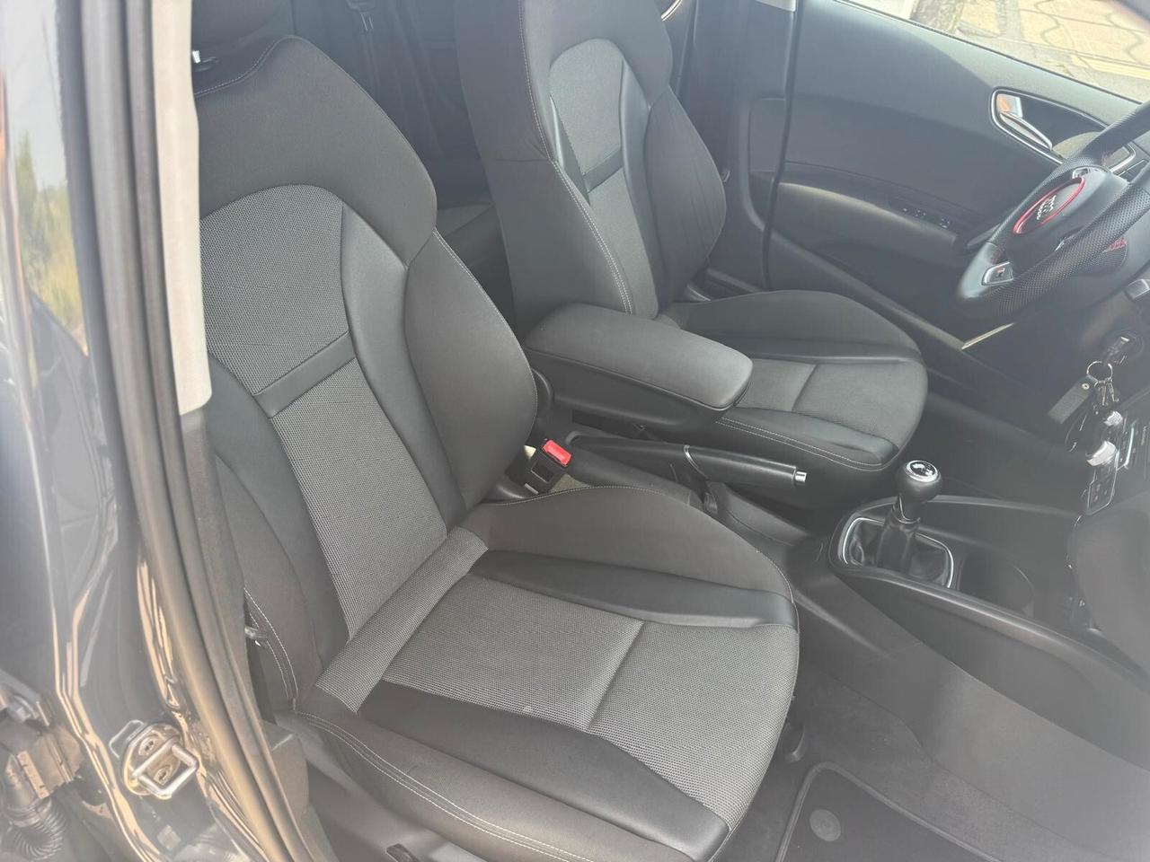 Audi A1 1.6 TDI 116 CV S-line Bonus Rottamazione 1000euro