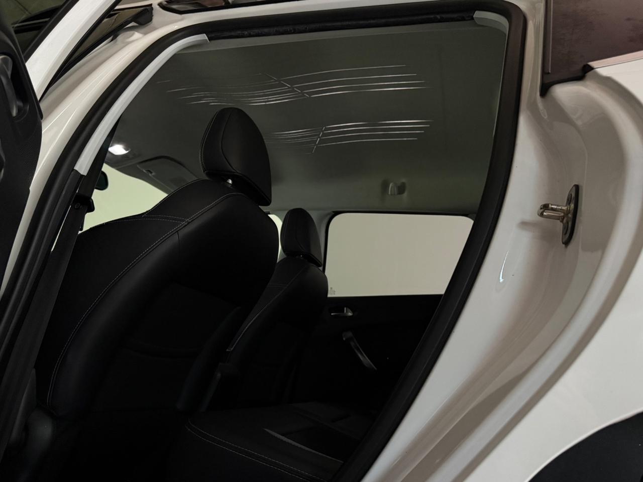 Peugeot 2008 1.6 e-HDi 92 CV Stop&Start Allure