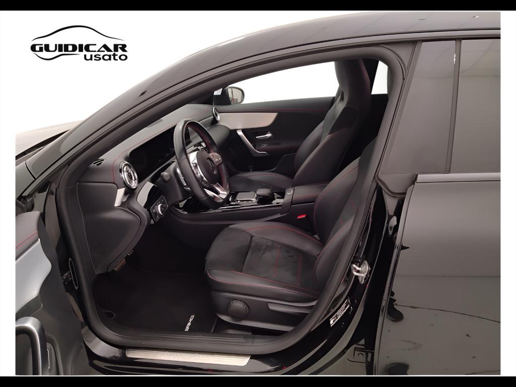 Mercedes-Benz CLA Sh.Brake - X118 - CLA Shooting Brake 200 d Premium auto