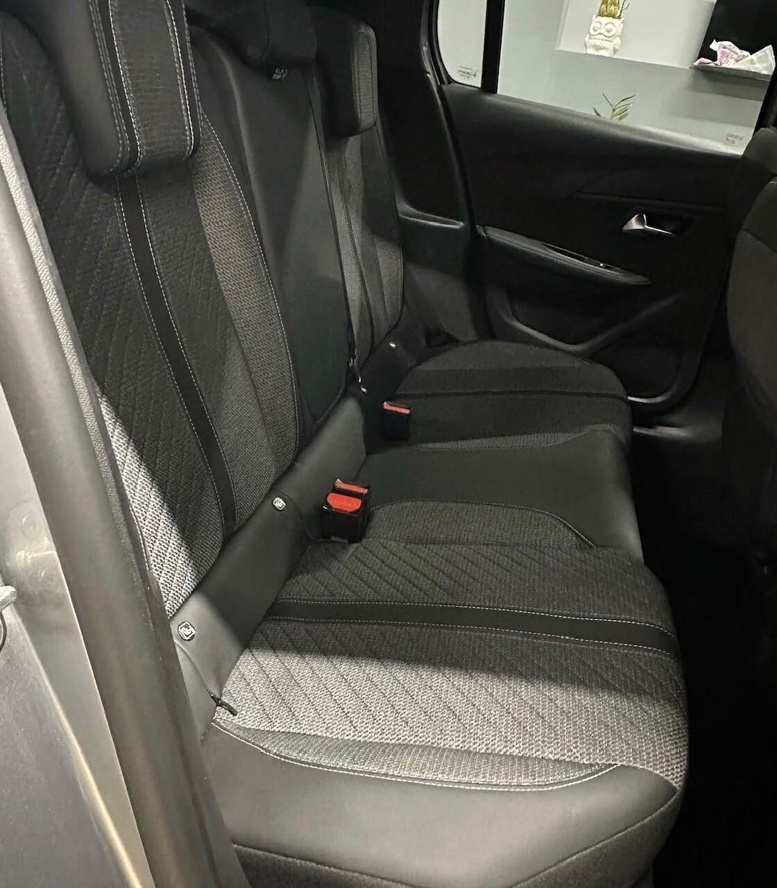 Peugeot 208 PureTech 100 Stop&Start 5 porte Allure