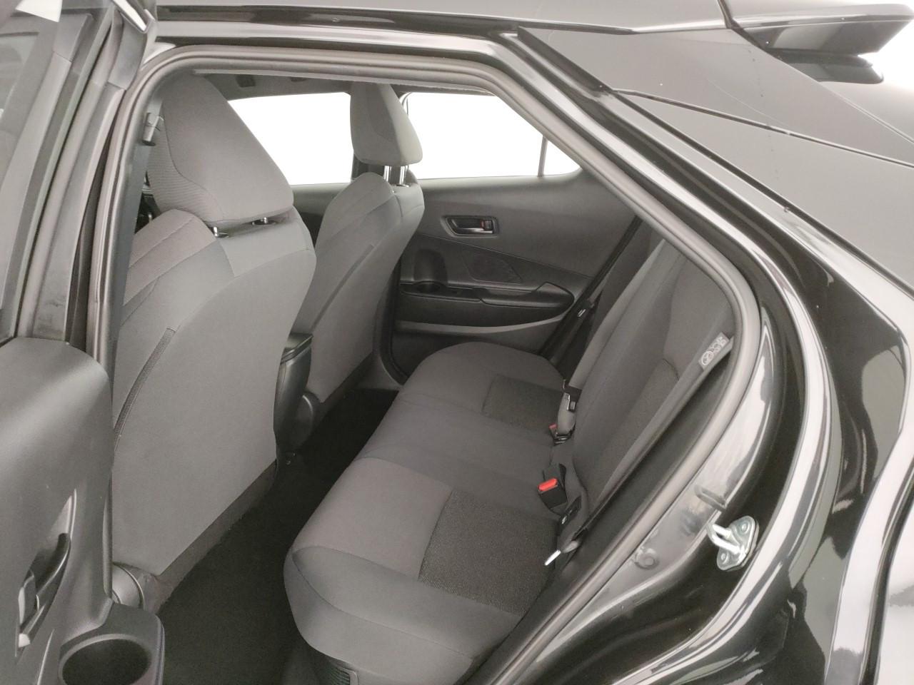 TOYOTA C-HR 1.8 hev Active fwd e-cvt