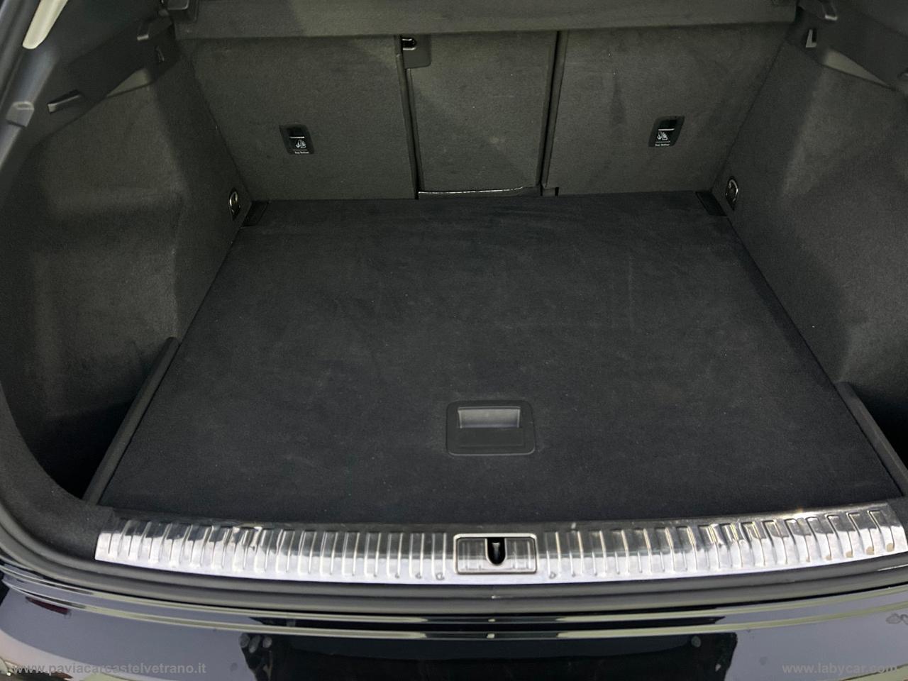 AUDI Q3 35 TDI quattro S tronic S line edit.