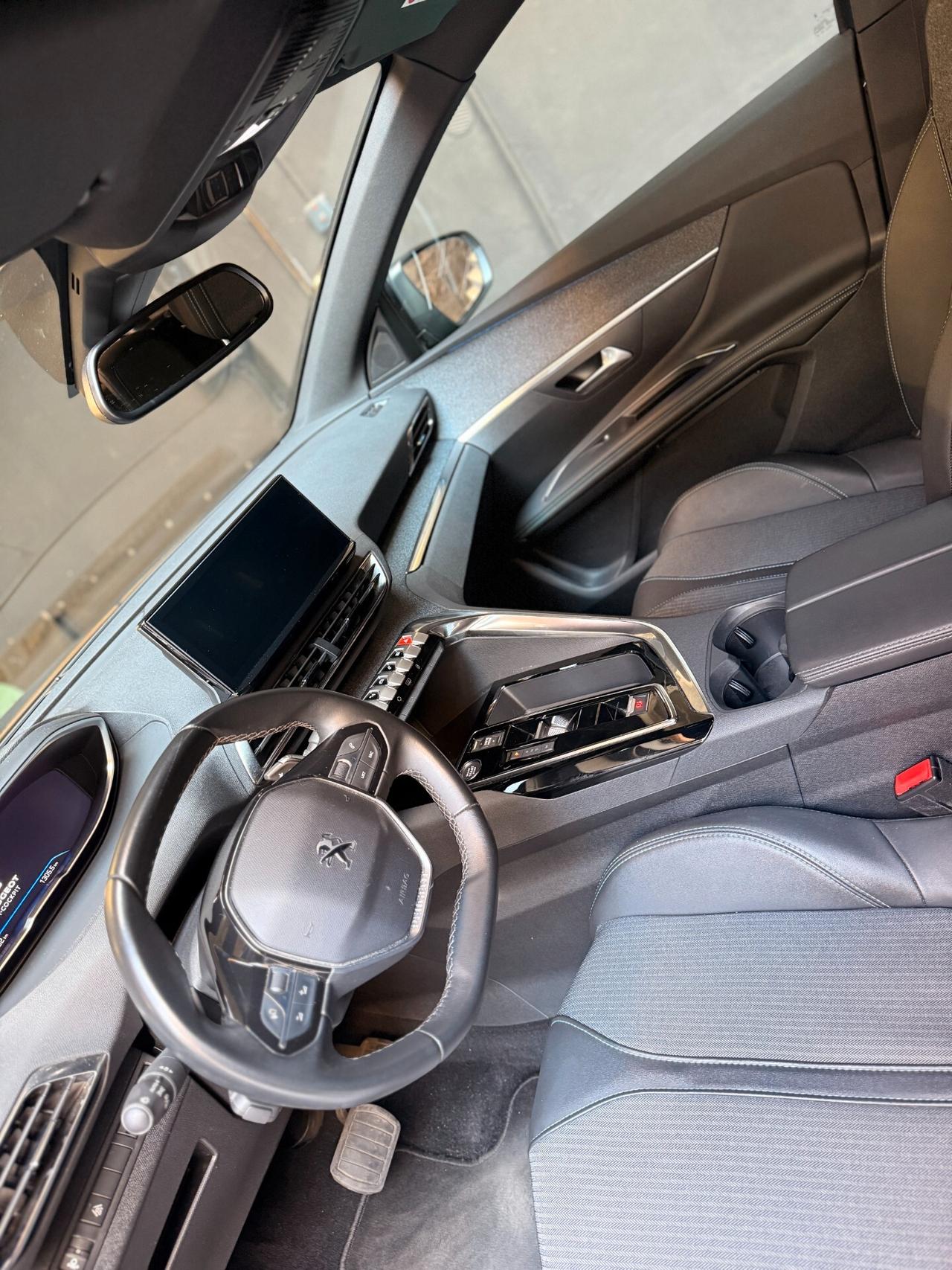 PEUGEOT 3008 1.5 BLUEHDI ALLURE PACK S&S 130CV EAT8 – GARANZIA 12 MESI