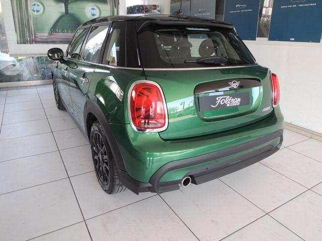 MINI Cooper 1.5 Cooper Essential 5 porte