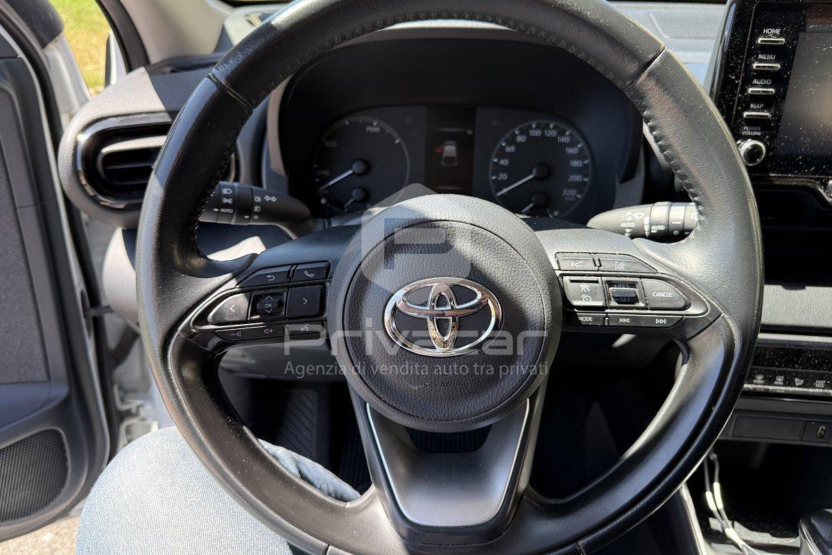 TOYOTA Yaris 1.5 Hybrid 5 porte Active