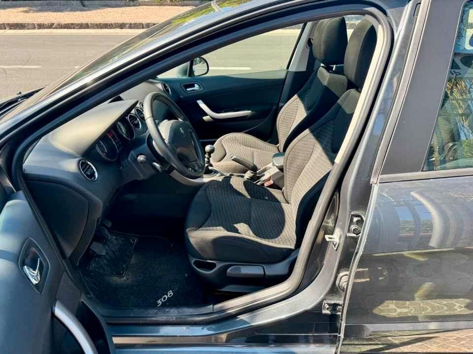 Peugeot 308 1.6 HDi 110CV 7 POSTI