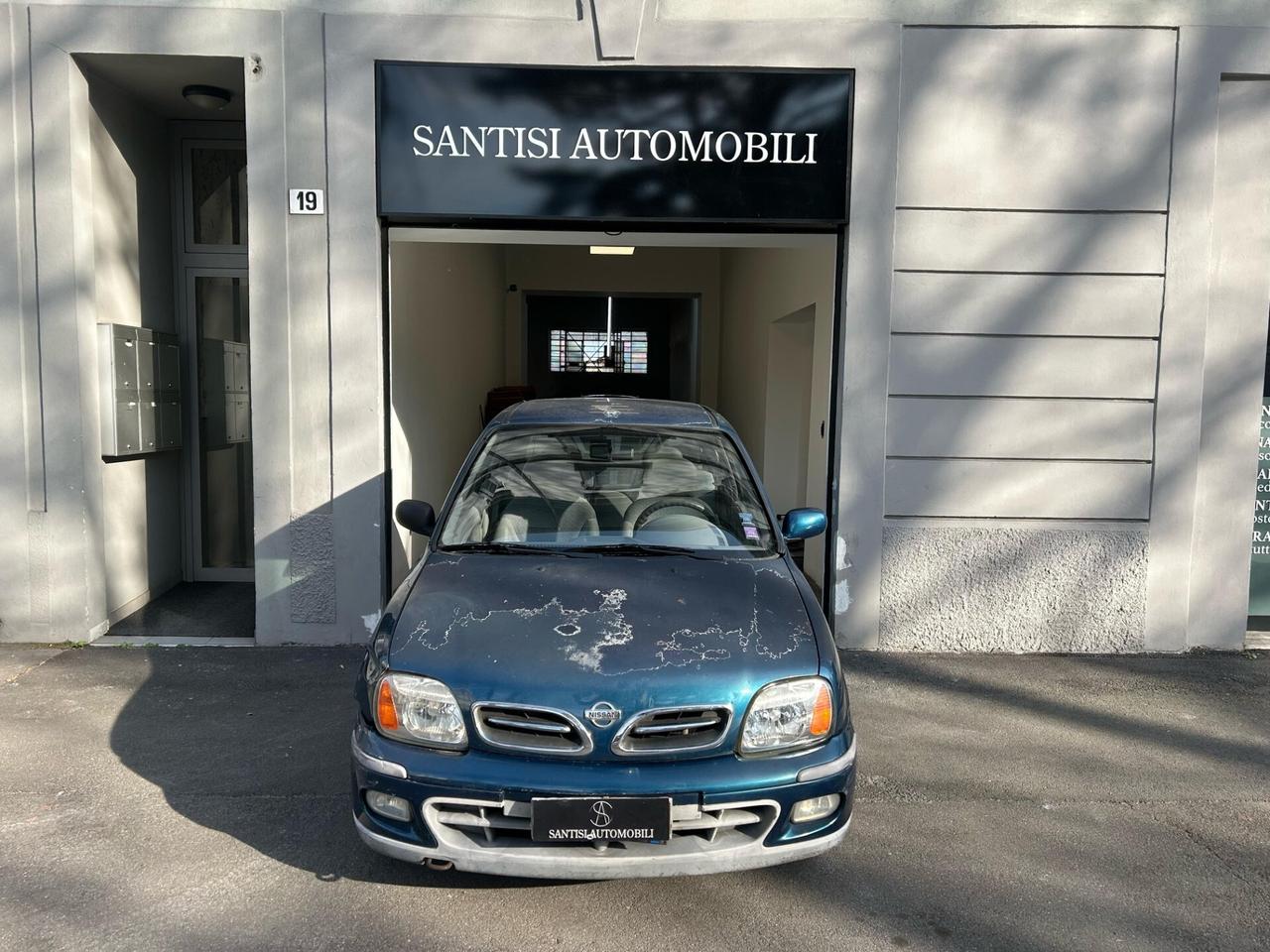 Nissan Micra 1.0i 16V cat 3 porte Luxury NEOPATENTATI