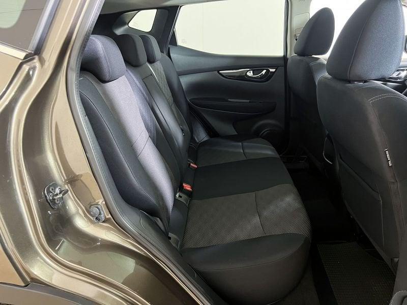 Nissan Qashqai Qashqai 1.2 DIG-T Acenta