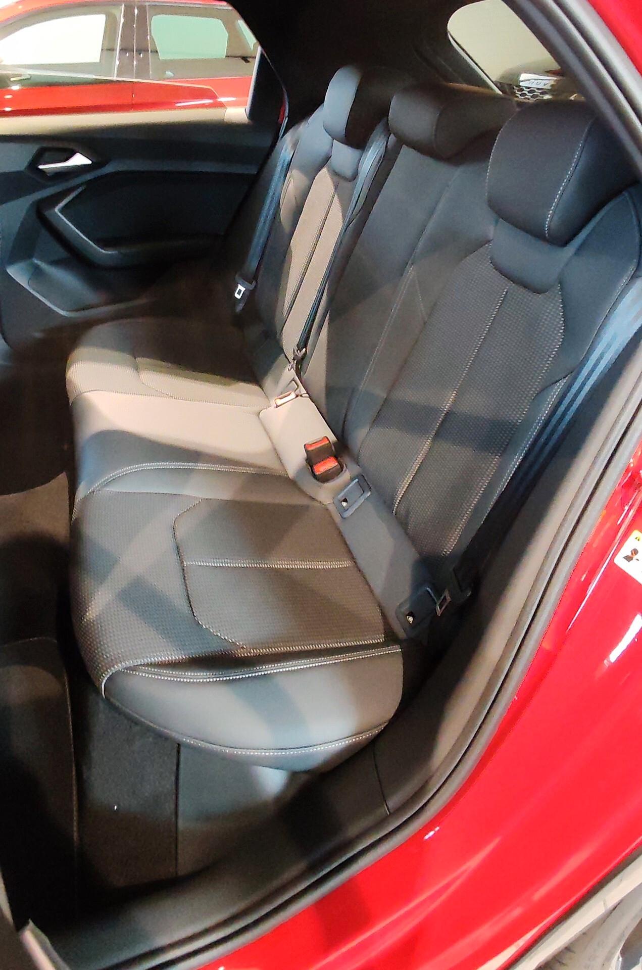 Audi A1 allstreet 30 TFSI Identity Contrast S- Line