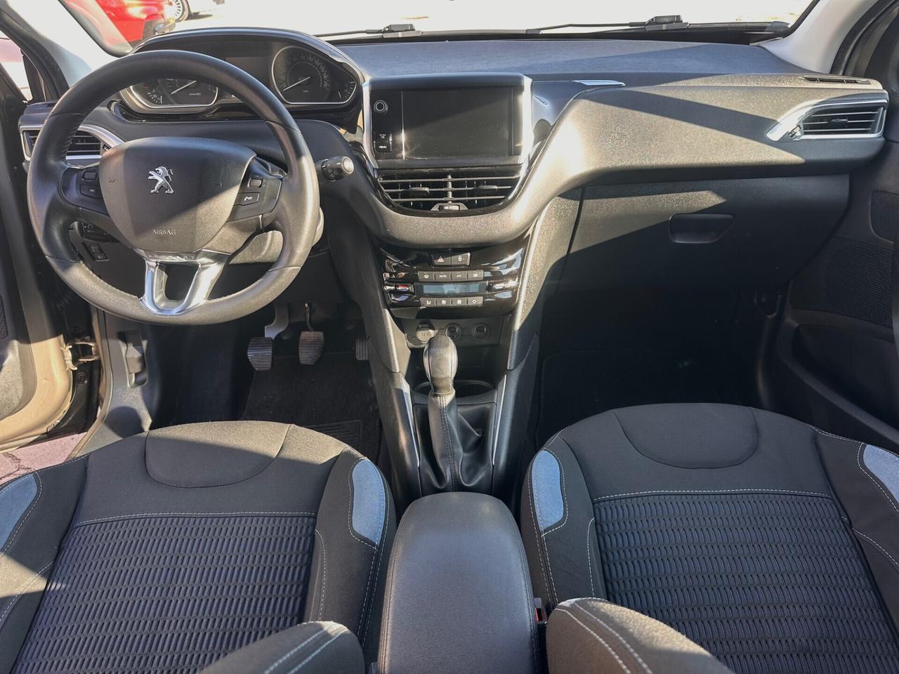 Peugeot 208 1.2 VTi 82 CV 5 porte Allure