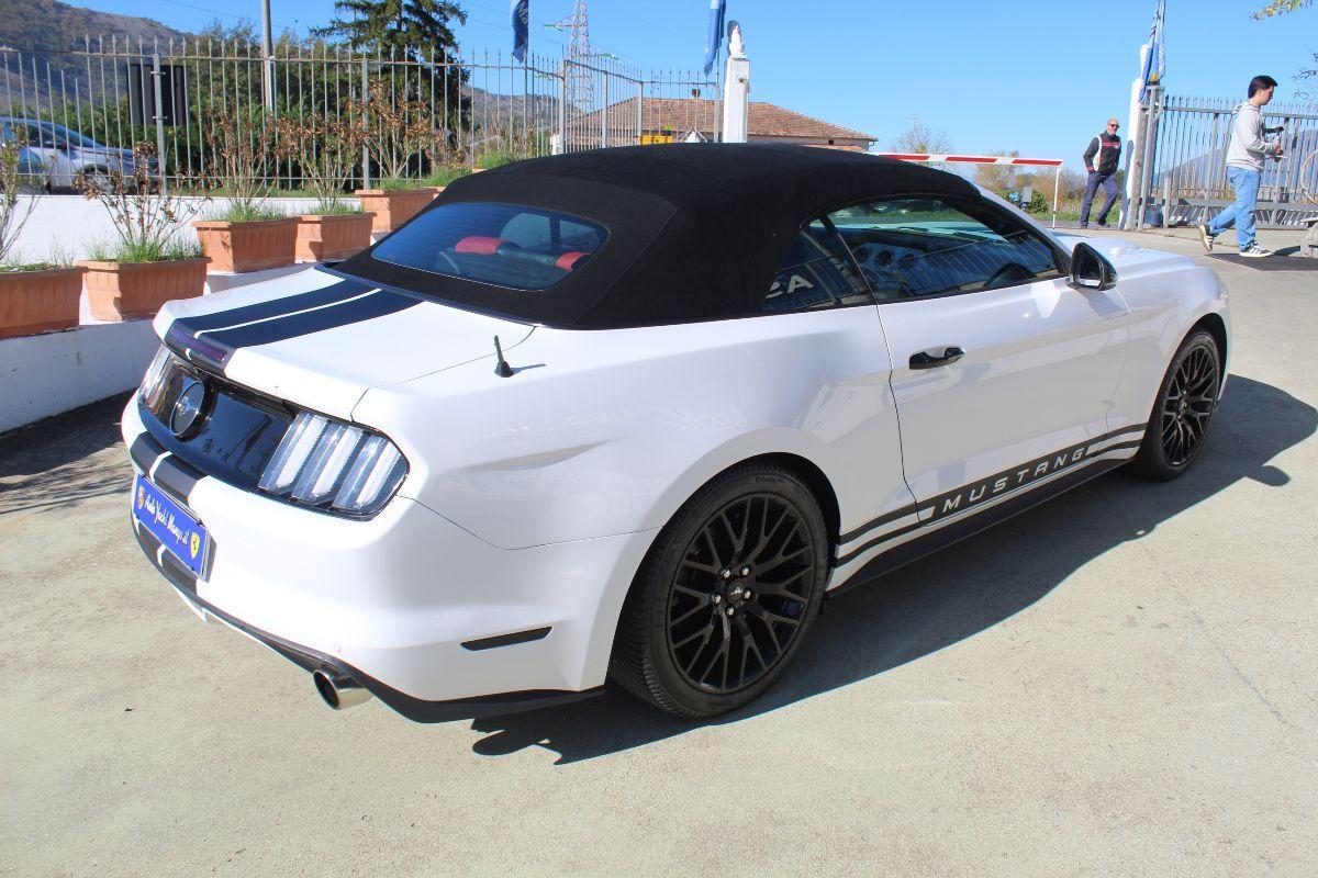 FORD - Mustang - Convertible 2.3 EcoBoost aut. Bullitt