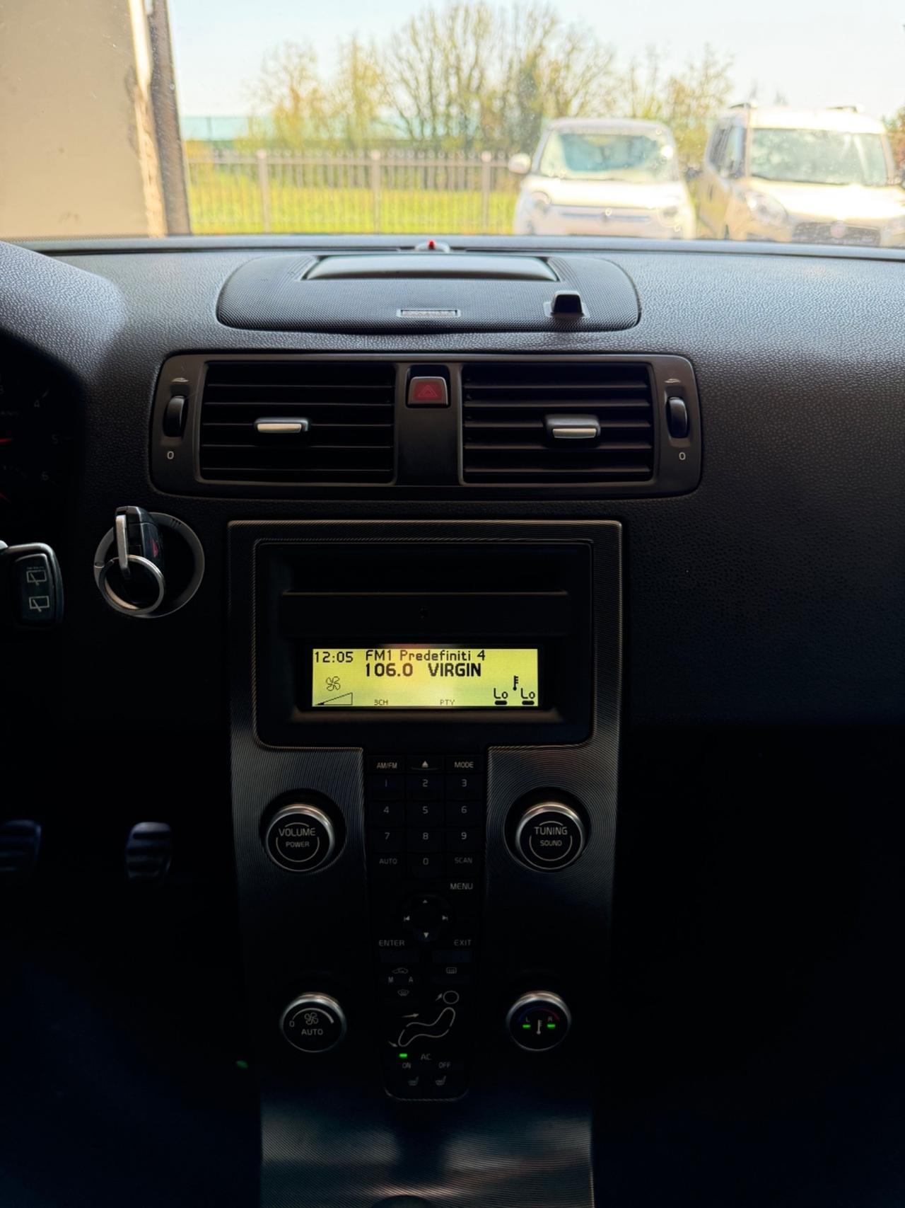 Volvo V50 1.6 D cat R-Design
