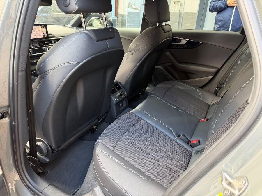 AUDI A4 SW 2.0 TDI HYBRID SLINE CERTIFICATA ITALIA