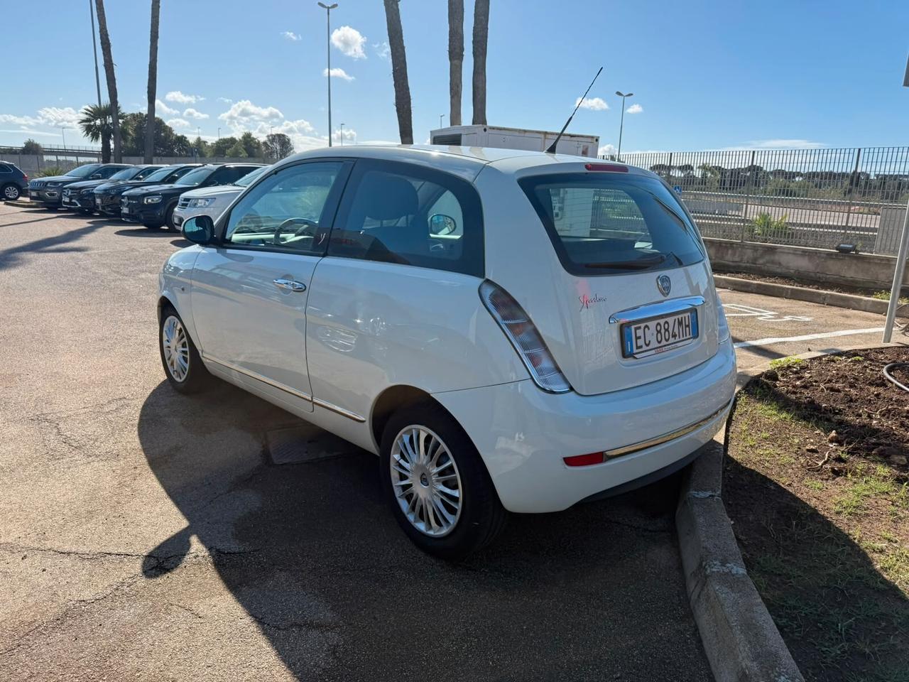 Lancia Ypsilon 1.2 Versus