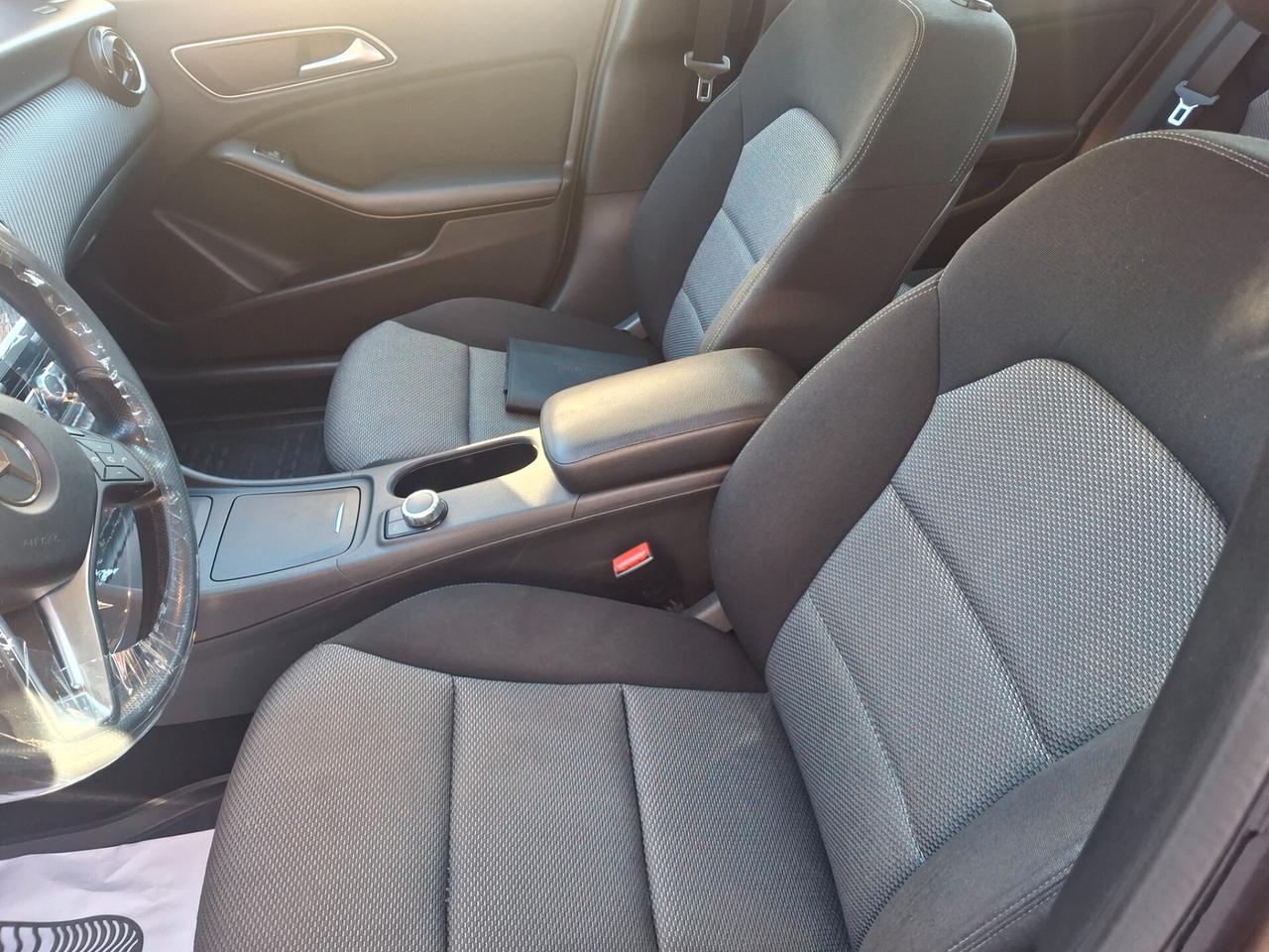 Mercedes-benz GLA 180 d Automatic Executive