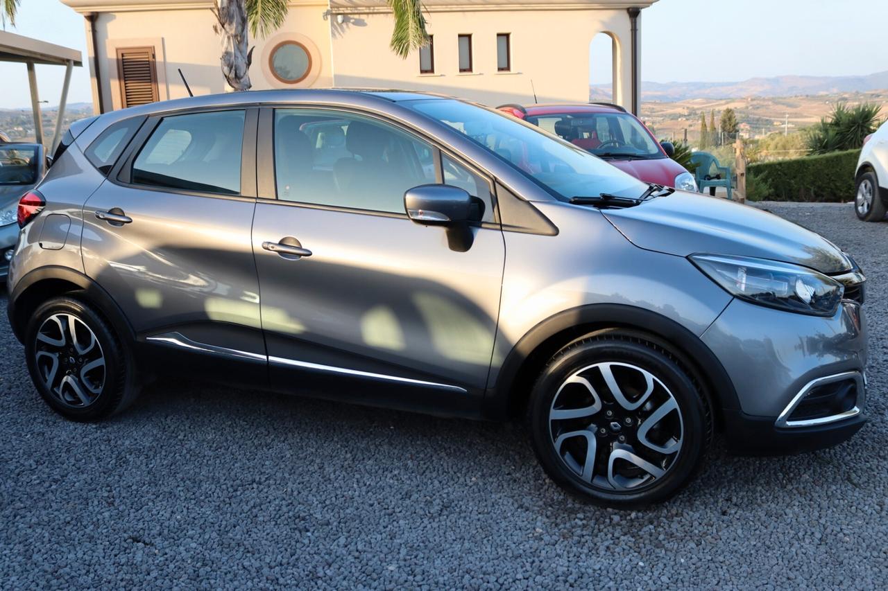 Renault Captur 0.9 TCe 12V 90 CV Start&Stop Live