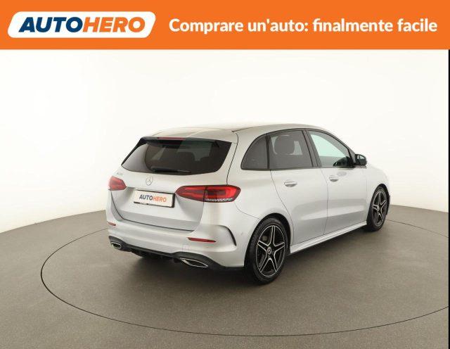 MERCEDES-BENZ B 180 Automatic AMG Line Premium