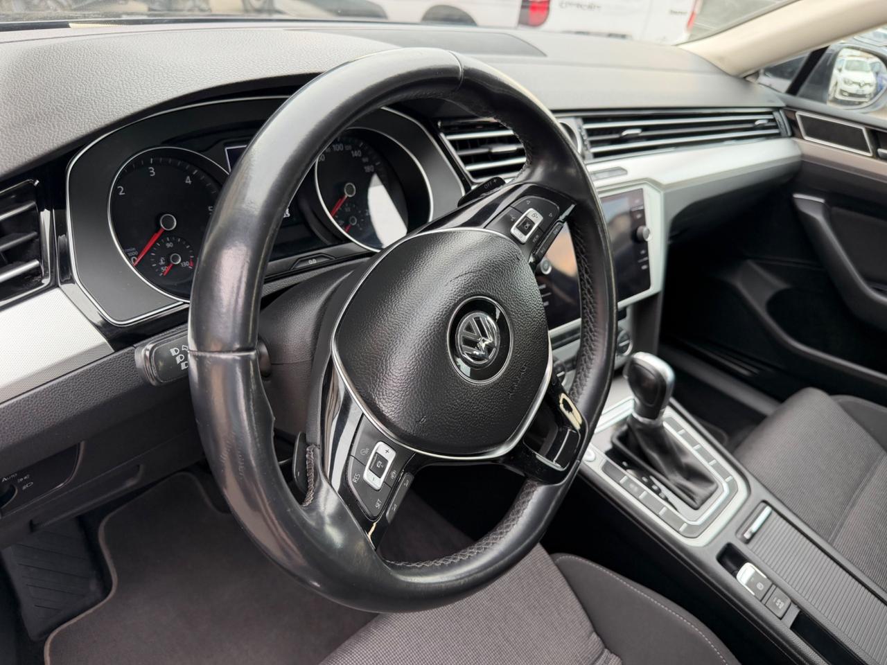 Volkswagen Passat Variant 2.0 TDI DSG Business BlueMotion Tech