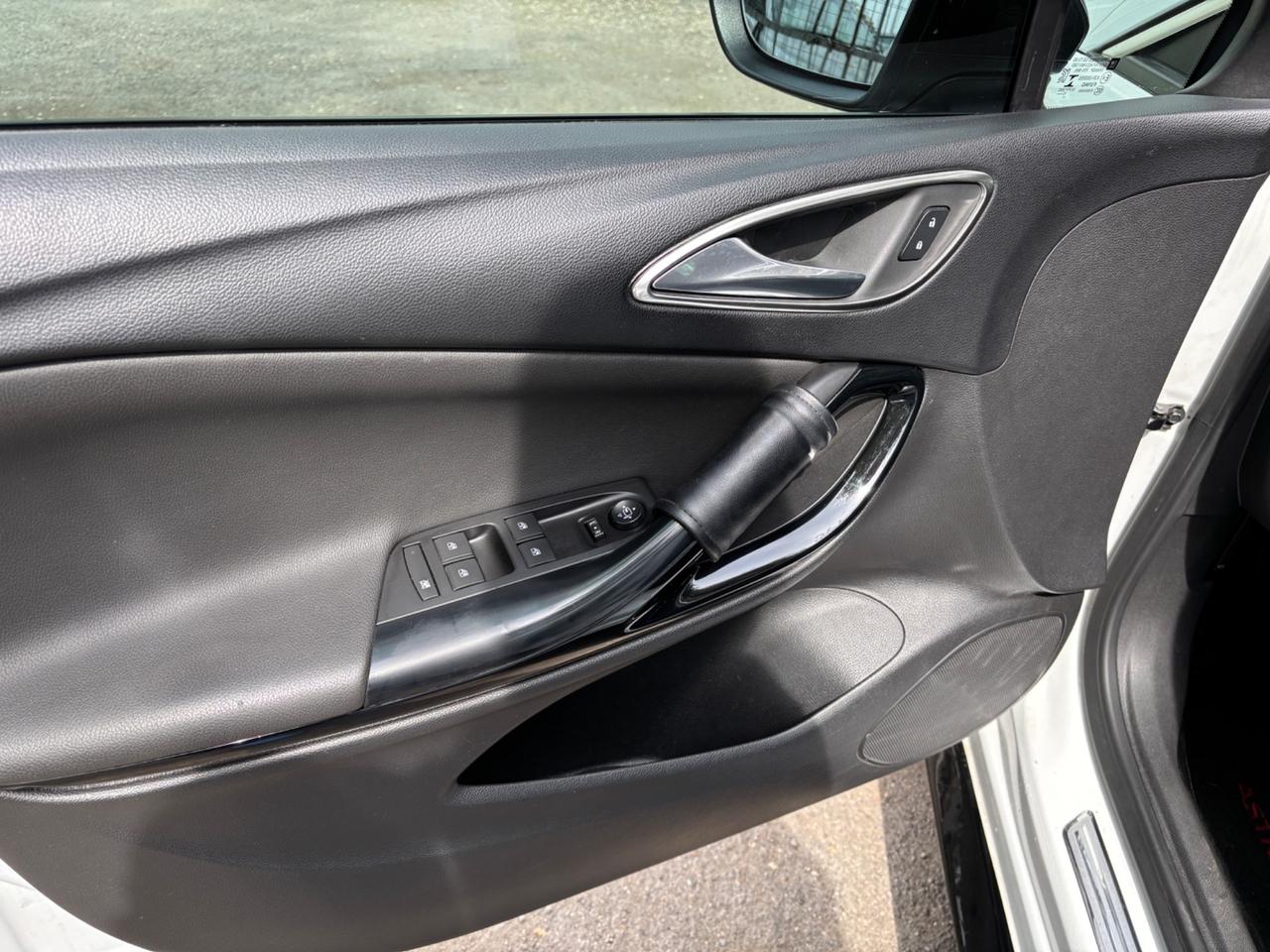 Opel Astra 1.6 BiTurbo 160 CV CDTi Start&Stop 5p. OPC Line