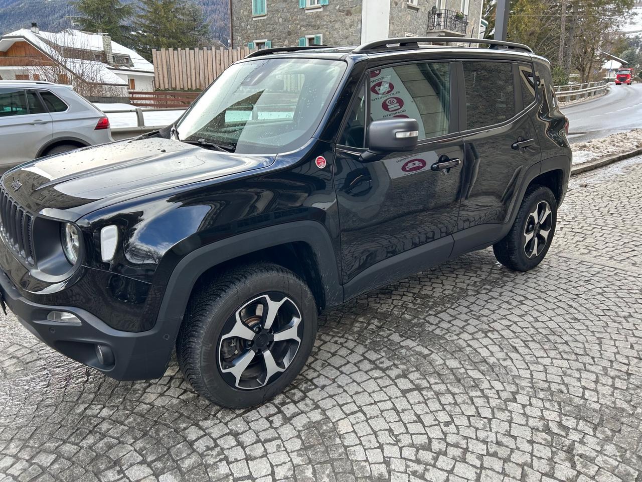 Jeep Renegade 2.0 Mjt 170CV 4WD Active Drive Low Trailhawk