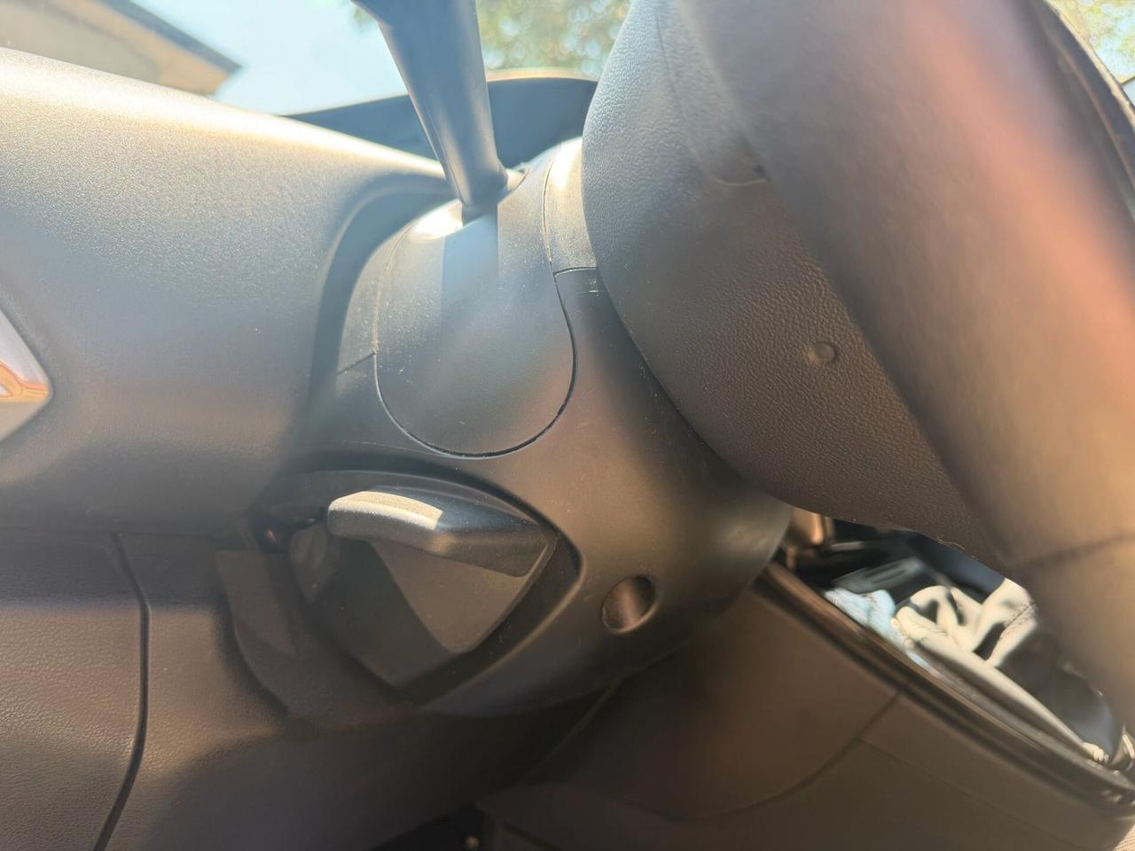 Lancia Ypsilon 1.0 FireFly 5 porte S&S Hybrid Ecochic Gold