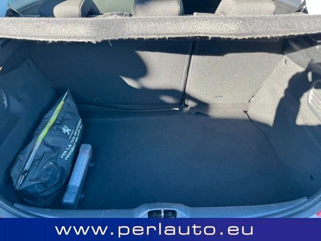 Peugeot 208 1.4 HDi 68 CV 5 porte Active