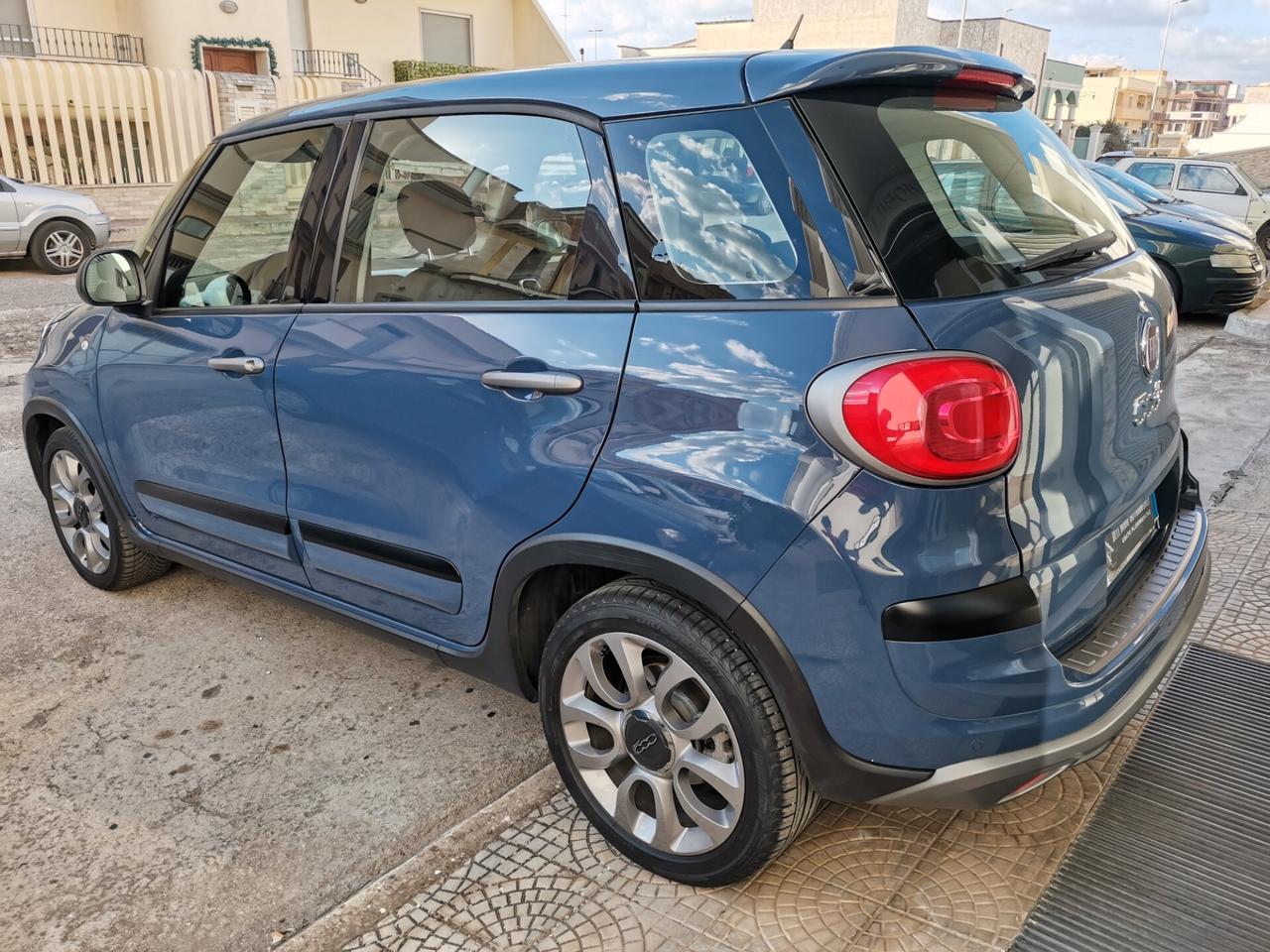 Fiat 500L 1.6Mj 2018 CROSS