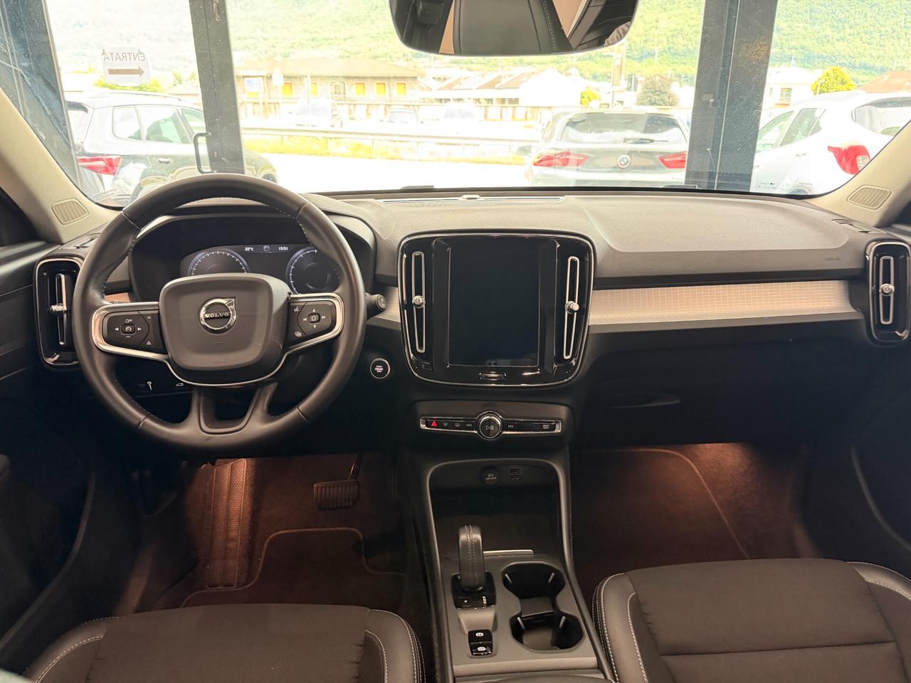 Volvo XC40 2.0cc 190Cv Automatica-Retrocamera