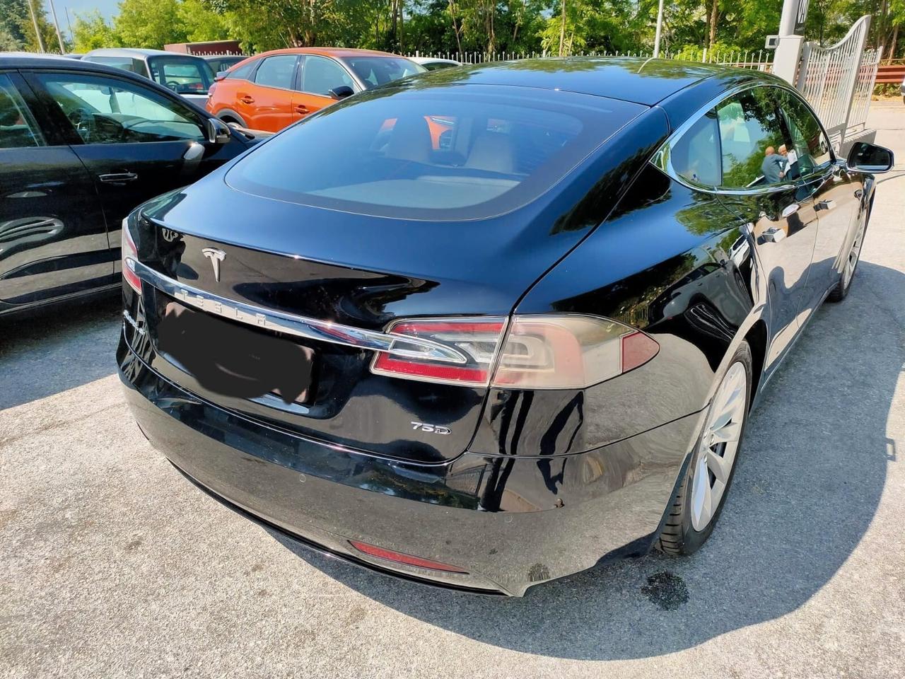 Tesla Model S 100kWh Performance All-Wheel Drive