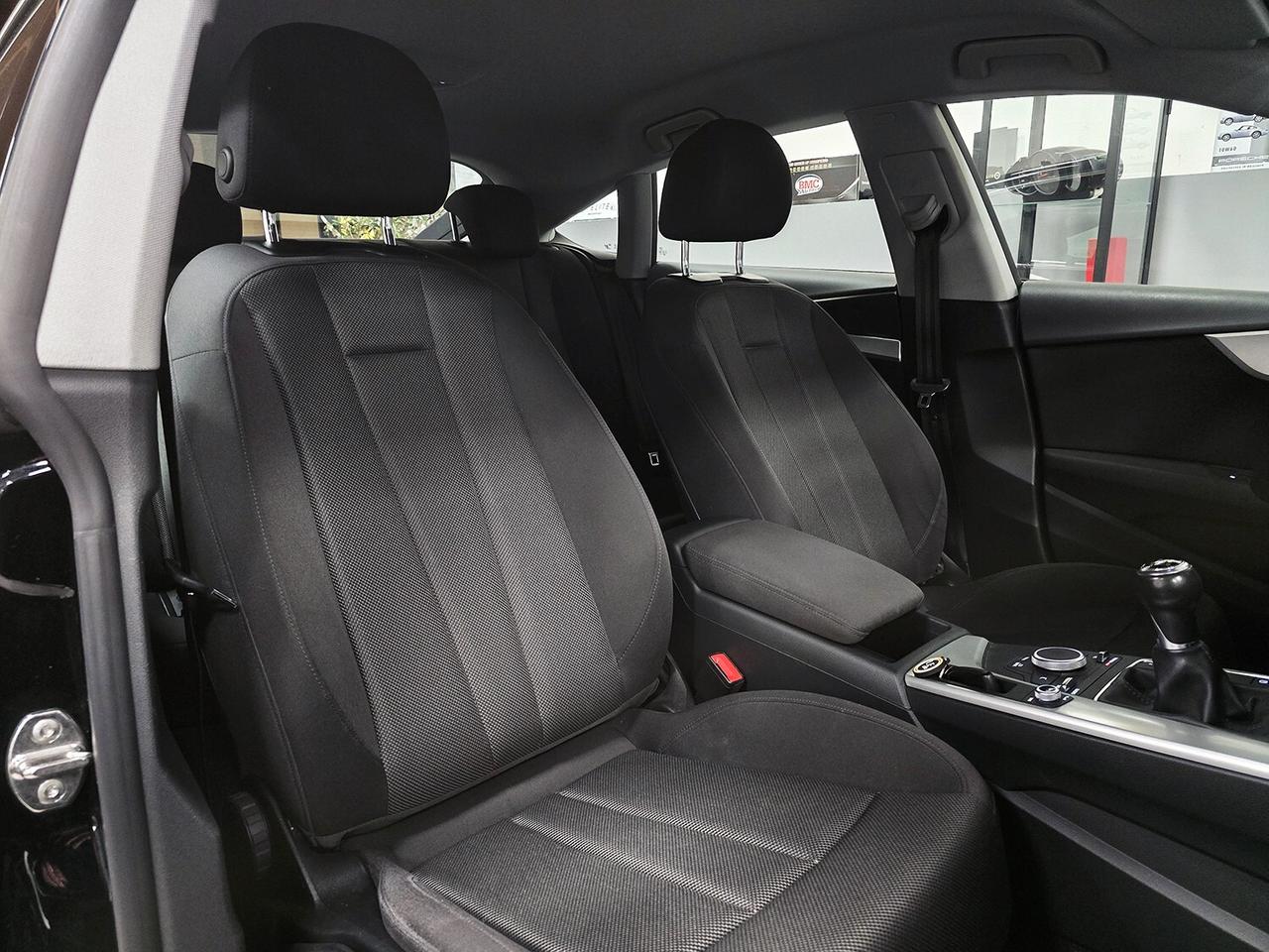 Audi A5 SPORTBACK 2.0 TFSI G-TRON SERVICE BOOK_MANUALE_KEYLESS