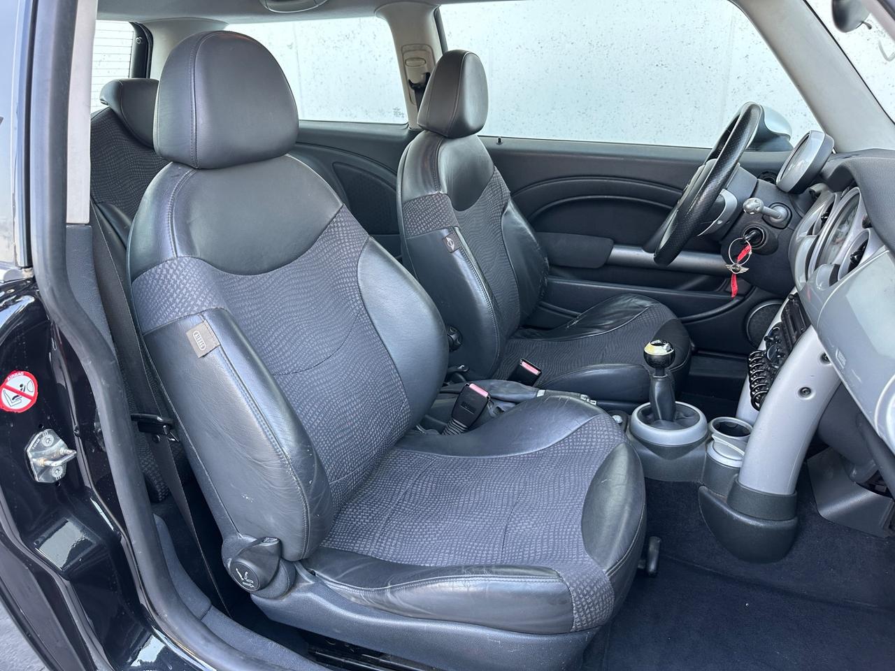 Mini 1.6 16V Cooper Neopatentati