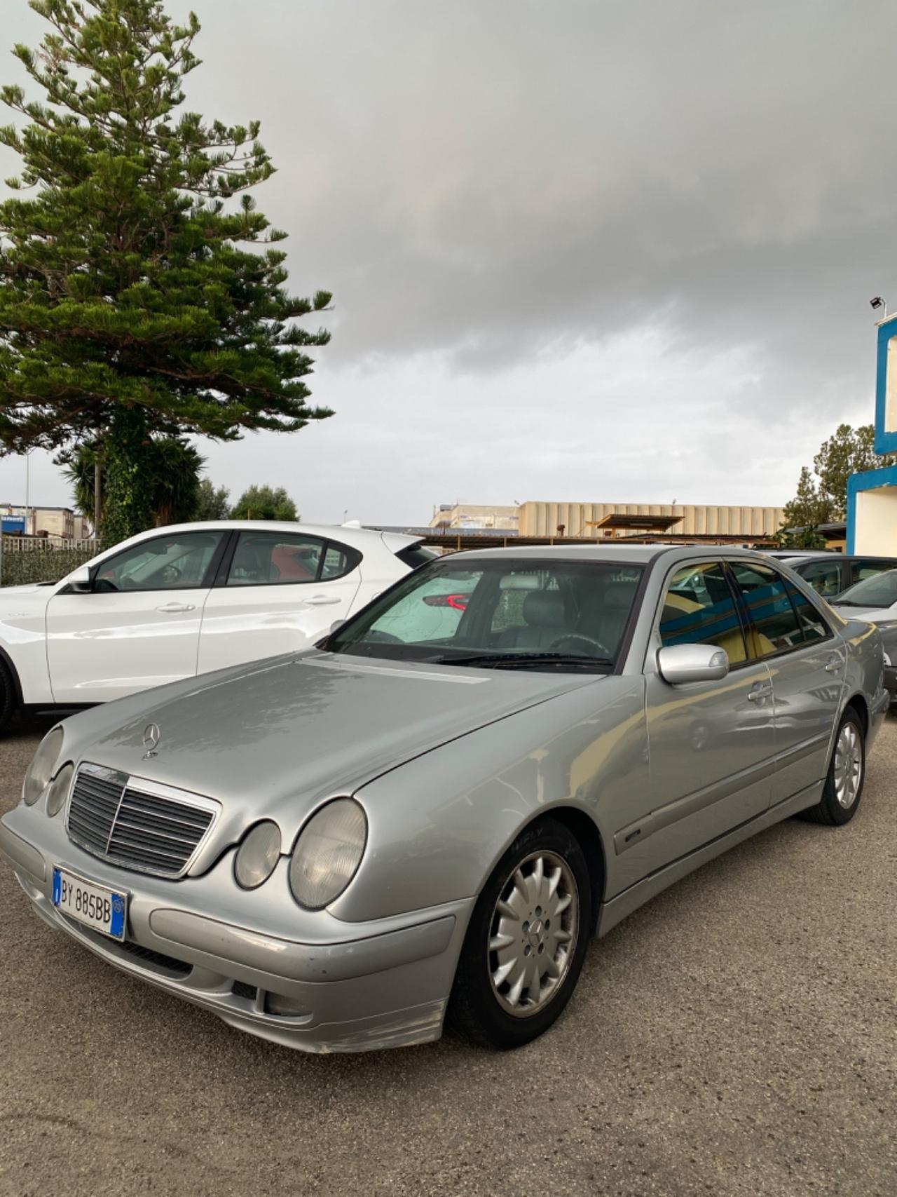 Mercedes-benz E 270 E 270 CDI cat Avantgarde