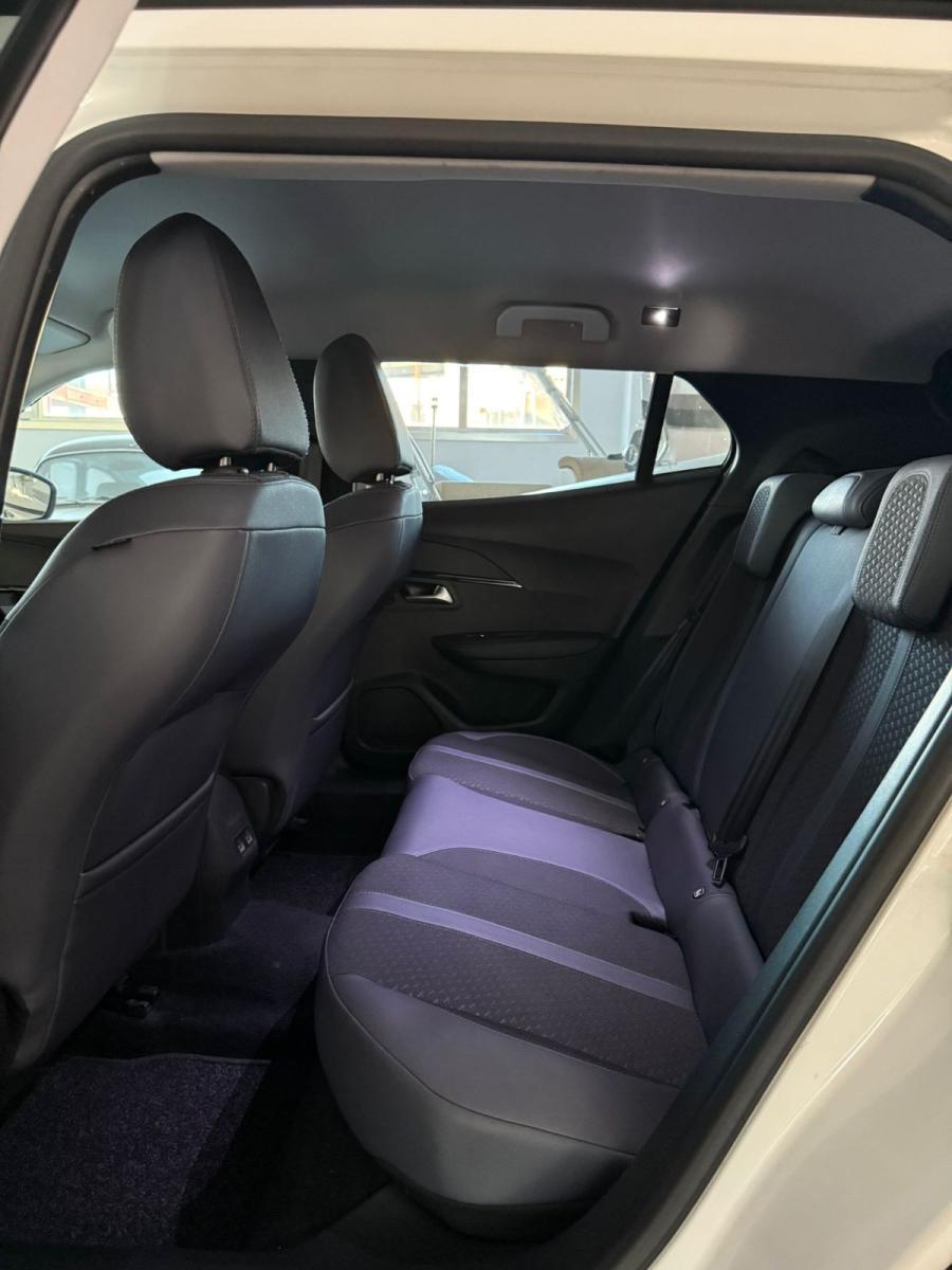 PEUGEOT - 2008 - BlueHDi 130 S&S EAT8 Allure Pack