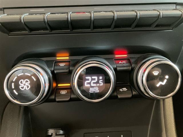 RENAULT Captur 1.6 E-Tech hybrid Intens 145cv auto