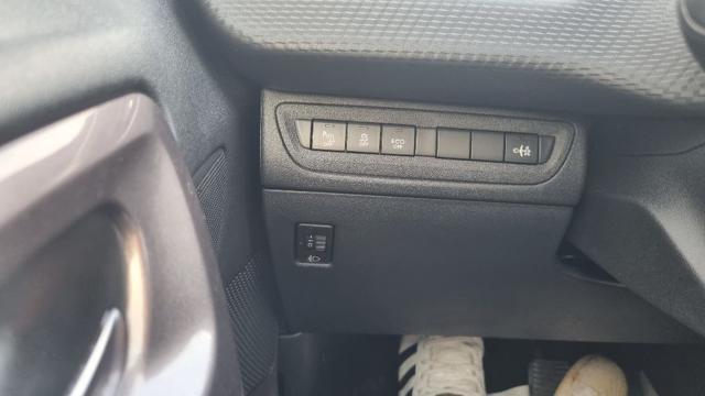 PEUGEOT 2008 1° serie 1.6 e-HDi 92 CV Stop&Start Allure