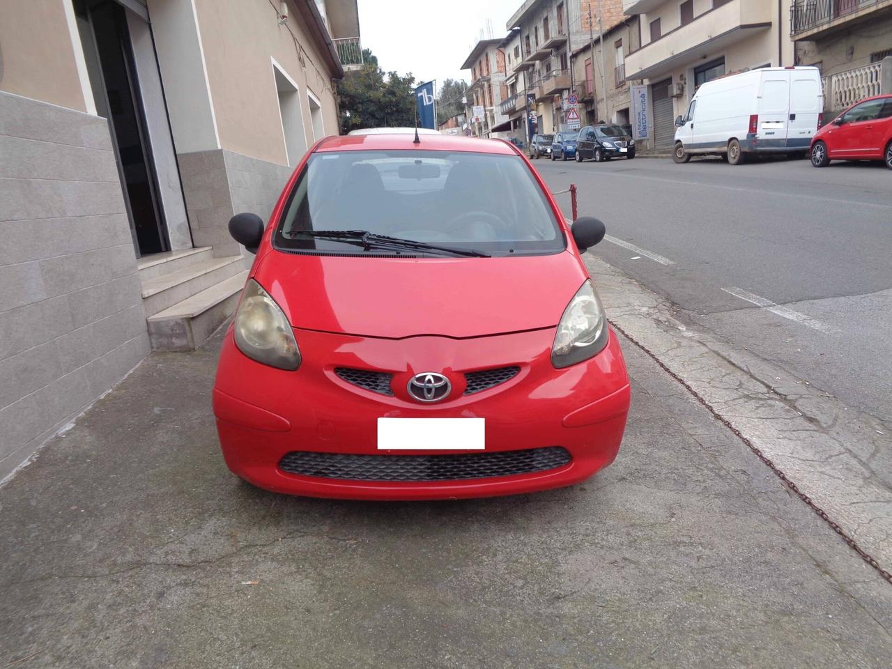 Toyota Aygo 1.0 68CV 5 porte (Finanziabile)
