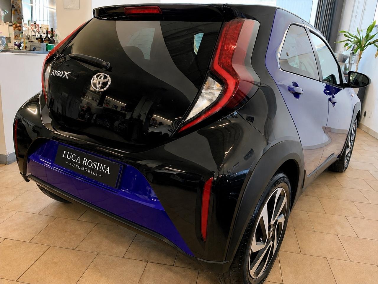 Toyota Aygo X 1.0 VVT-i 72 CV 5 porte Trend