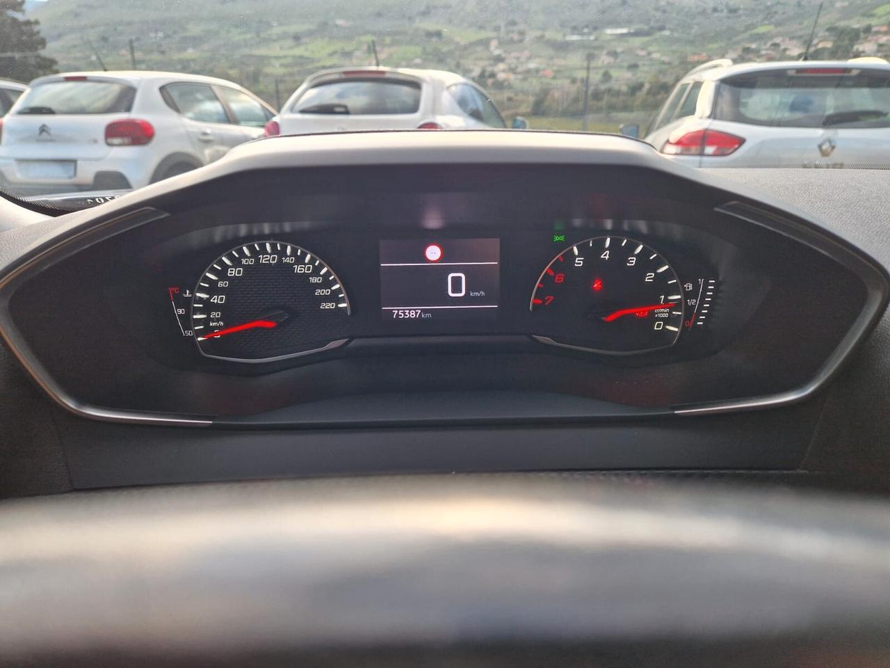 Peugeot 2008 Pure Tech Turbo 130 EAT6 S&S Allure