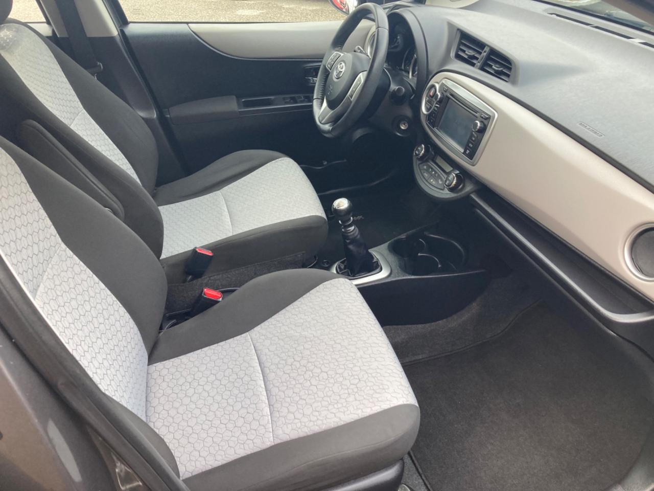 TOYOTA YARIS 5 PORTE (DA VETRINA)