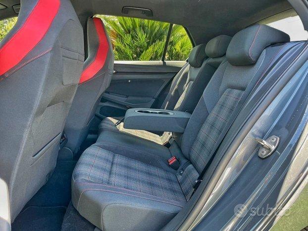 Volkswagen Golf GTI DSG