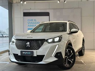 Peugeot 2008 PureTech 130 S&S Allure Pack