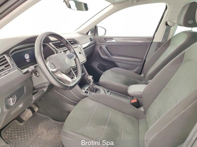 Volkswagen Tiguan 2.0 TDI 150 CV SCR DSG Elegance