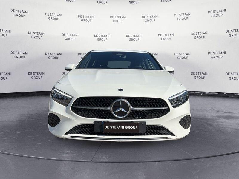 Mercedes-Benz Classe A A 180 d Progressive Advanced
