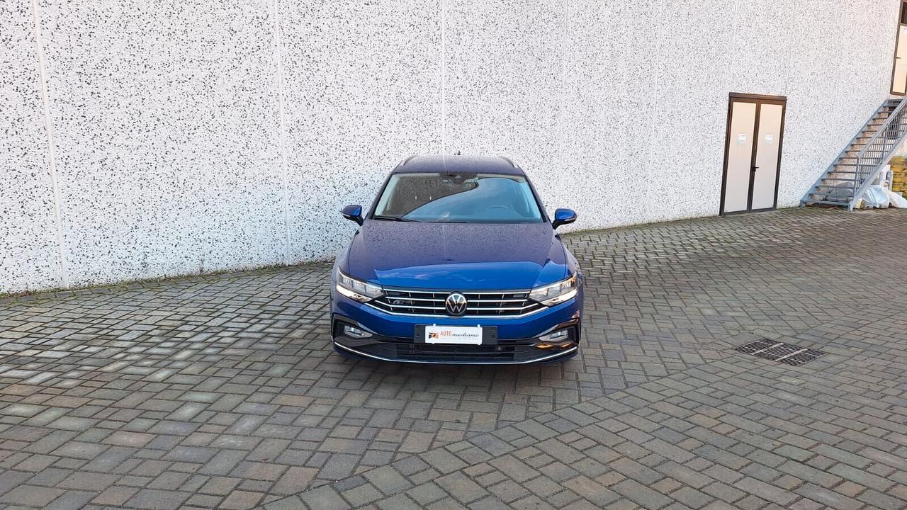 Volkswagen Passat Variant R-LINE 4MOTION